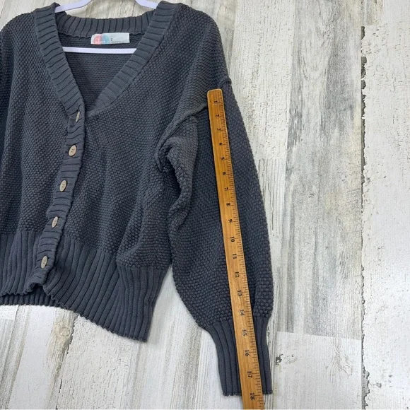 Free People Sweater Women’s Size Medium - Picture 12 of 12